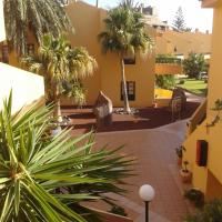 Gepflegte Apartment-Anlage mit Pool und Garten, hotel en Playa Calera
