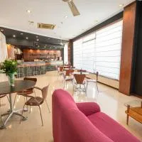 Viesnīca Hotel Bracamonte pilsētā Peņaranda de Brakamonte