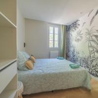 Le Palm Appartement élégant & Design En Bord Rivière, хотел в Колобриер