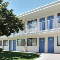 Motel 6-Atascadero, CA, hotel v destinaci Atascadero