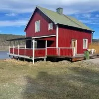 Stavred-gården – hotel w mieście Bjärtrå