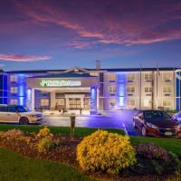 Holiday Inn Express - Plymouth, an IHG Hotel, hotel cerca de Aeropuerto de Plymouth Municipal - PYM, Plymouth