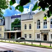 Hotel Nadodrzański Dwór - Nowa Sól, hotel v destinácii Nowa Sól