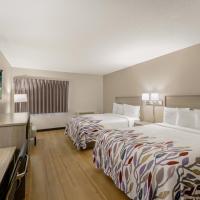 Red Roof Inn & Suites Newport - Middletown, RI: Middletown, Newport State (Rhode Island) - NPT yakınında bir otel