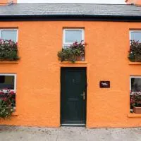 Charming 2-Bed House in West Cork Cupid's Cottage, Hotel in Kealkill