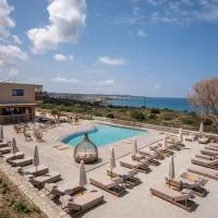 The Nest Resort: Hersonissos'ta bir otel