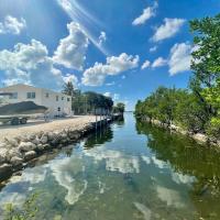 Luxury & Lovely Private Water Front Home, Hotel in Big Pine Key