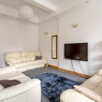 ALTIDO Spacious 3 Bed Apartment in the Old Town