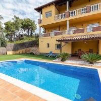 Casa Xixella a 15 min de Sitges, hotel in Olivella