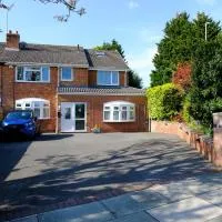 Upton Village Guest House, hotel v destinaci Birkenhead