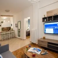 Blue Ark Comfort near Acropolis