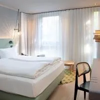Hotel Indigo Vienna - Naschmarkt by IHG: Viyana'da bir otel