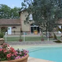 Gîte La Tourasse Les Tournesols, hotelli kohteessa Lamasquère