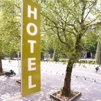 Logis Hôtel Duquesne, hotel a Nantes