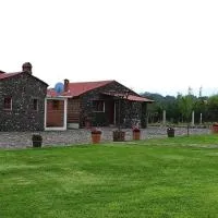 Cabañas El Pedregal, מלון בהואסקה דה אוקמפו