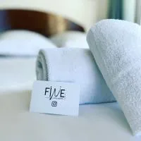 Hotel Bistrot FINE, hotel v destinaci Anglet