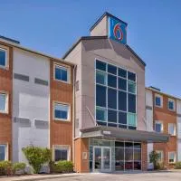 Motel 6-Norman, OK, מלון בנורמן