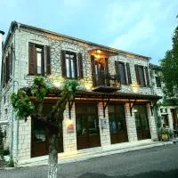 Helios - Epirus Traditional guesthouse، فندق في Doliana