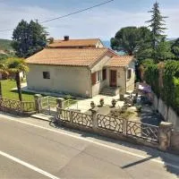 Studio apartman TRE PALME, hotel en Labin
