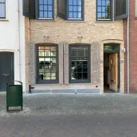 Toplocatie in centrum Sluis, hotel u gradu Sluis