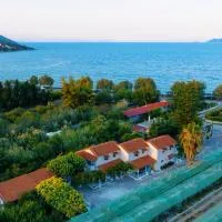 Sea waves apartments, hotell sihtkohas Néa Epídhavros