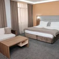 Hotel Tundzha - Renovated!, hotelli kohteessa Yambol