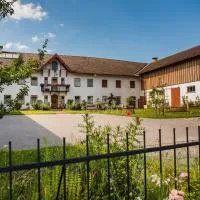 Biohof Pürten: Waldkraiburg şehrinde bir otel