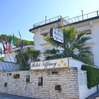 Hotel Tiffany, hotel i Marina di Massa