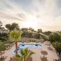 Apartamentos Blanco Sol, hotel u gradu 'Cala Vadella'