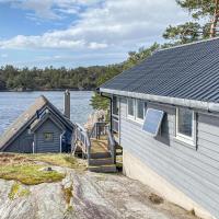 Nice home in Masfjorden with 3 Bedrooms, hotel in Masfjorden