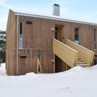 Stunning apartment in Fåvang with 2 Bedrooms, hotel in Favang