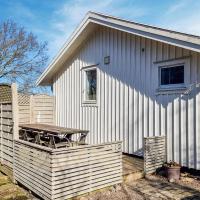 Nice home in Skärhamn with WiFi and 2 Bedrooms