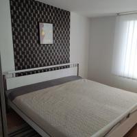 Reni Apartman, hotel en Siofok-Szabadifurdo, Siófok