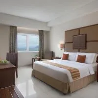 Aston Manado Hotel, hotel di Manado