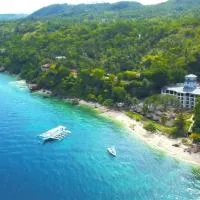 Leuchtturm Resort, hotell i Boljoon