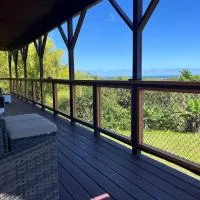 Off-Grid Getaway with Ocean Views in Paradise, hotel i Pahoa