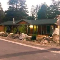 RR-Kenton House, hotel v mestu June Lake