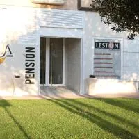 Baixo a Lua Rooming, hotel v destinaci Sarria