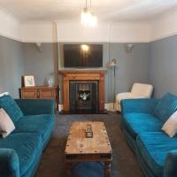 Llandudno apartment, quirky pub with tropical beer garden