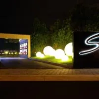Silk Motel, Hotel in Pedroso