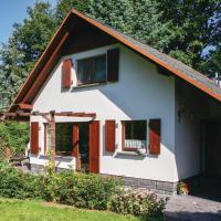 Stunning Home In Lengenfeld-plohn With 2 Bedrooms, Wifi And Sauna