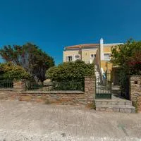 Spertos Apartments, hótel í Órmos