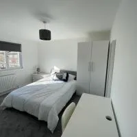 Double room with private bathroom in Basingstoke, hotel Basingstoke-ban