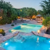 Nono Ban Boutique Hotel & Villas، فندق في Gornji Humac