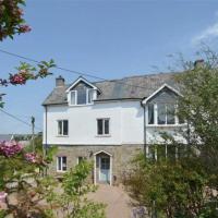 Beautiful character cottage, 1 mile from the beach, hotel near Newquay Cornwall Airport - NQY, Saint Mawgan
