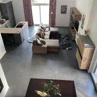 Guest House en famille ou en couple à la campagne โรงแรมในRomsée