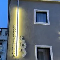 House Room Civico 56, hotel v mestu Crotone