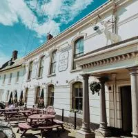 The White Hart Hotel, хотел в Hingham