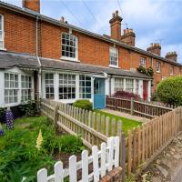Charming renovated cottage in Hartley Wintney