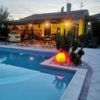 Casa di Campagna B&B La Corte Ferrara, khách sạn ở Ferrara